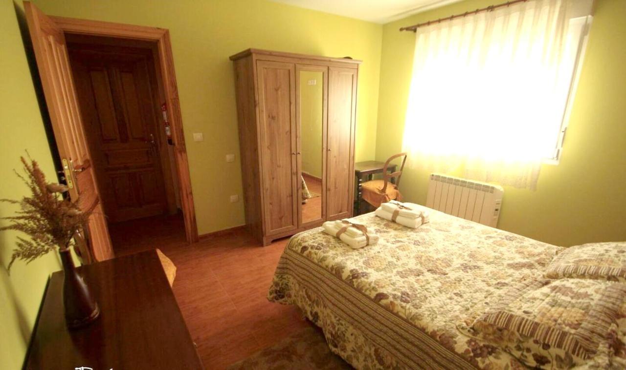 3 Bedrooms House With Furnished Terrace And Wifi At Ovinana Cudillero Esterno foto