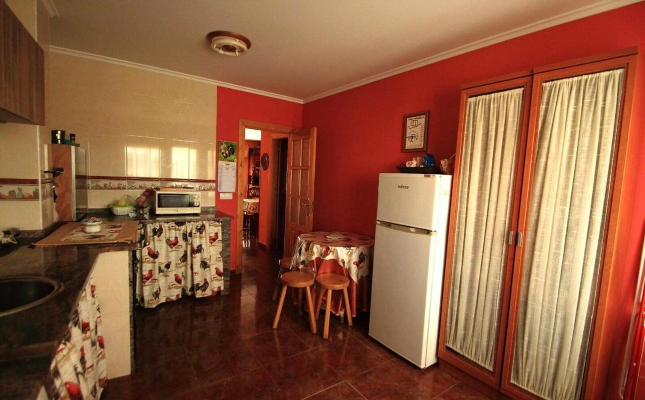 3 Bedrooms House With Furnished Terrace And Wifi At Ovinana Cudillero Esterno foto
